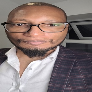 Dr. Pearson Pfavayi